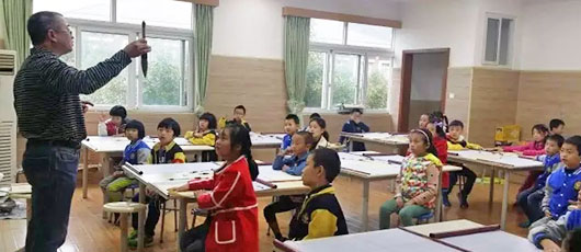  【PYP動(dòng)態(tài)】《美視歡迎您》--PYP超學(xué)科主題探究:我們?nèi)绾伪磉_(dá)自己 