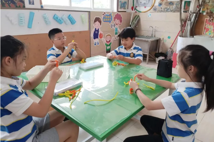 愛滿重陽,孝潤溫情——融合部·小學開展“重陽”主題探究活動