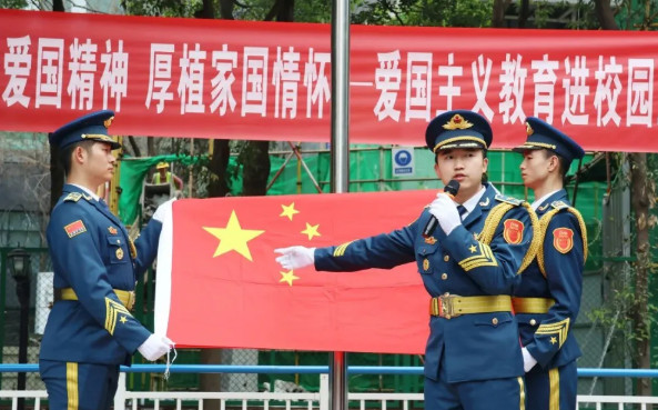 厚植家國情懷,爭做時代新人——我校愛國主義教育進(jìn)校園主題